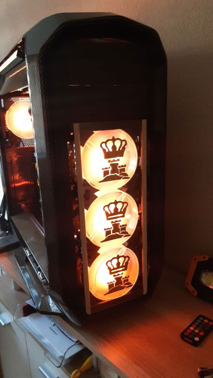 Finely also at the Front the Crown and Castel