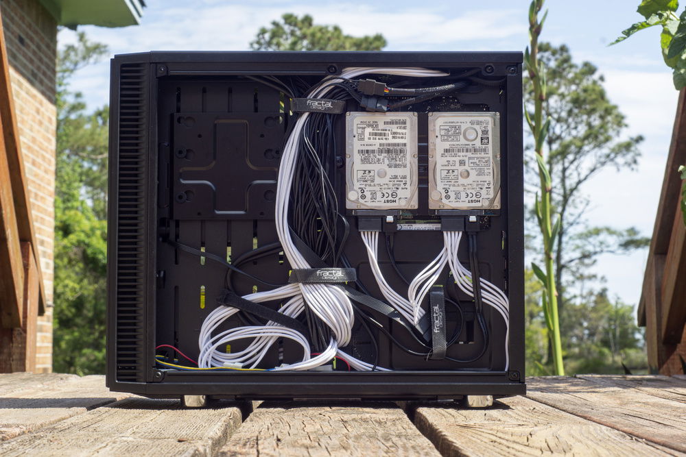 Budget build meant digging up a couple spinning rust drives from the parts bin to supplement the small SSD.
