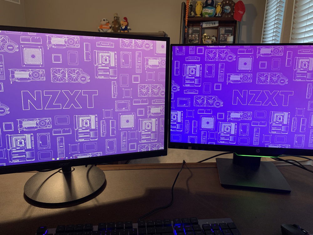 Got the dual monitor setup ready!