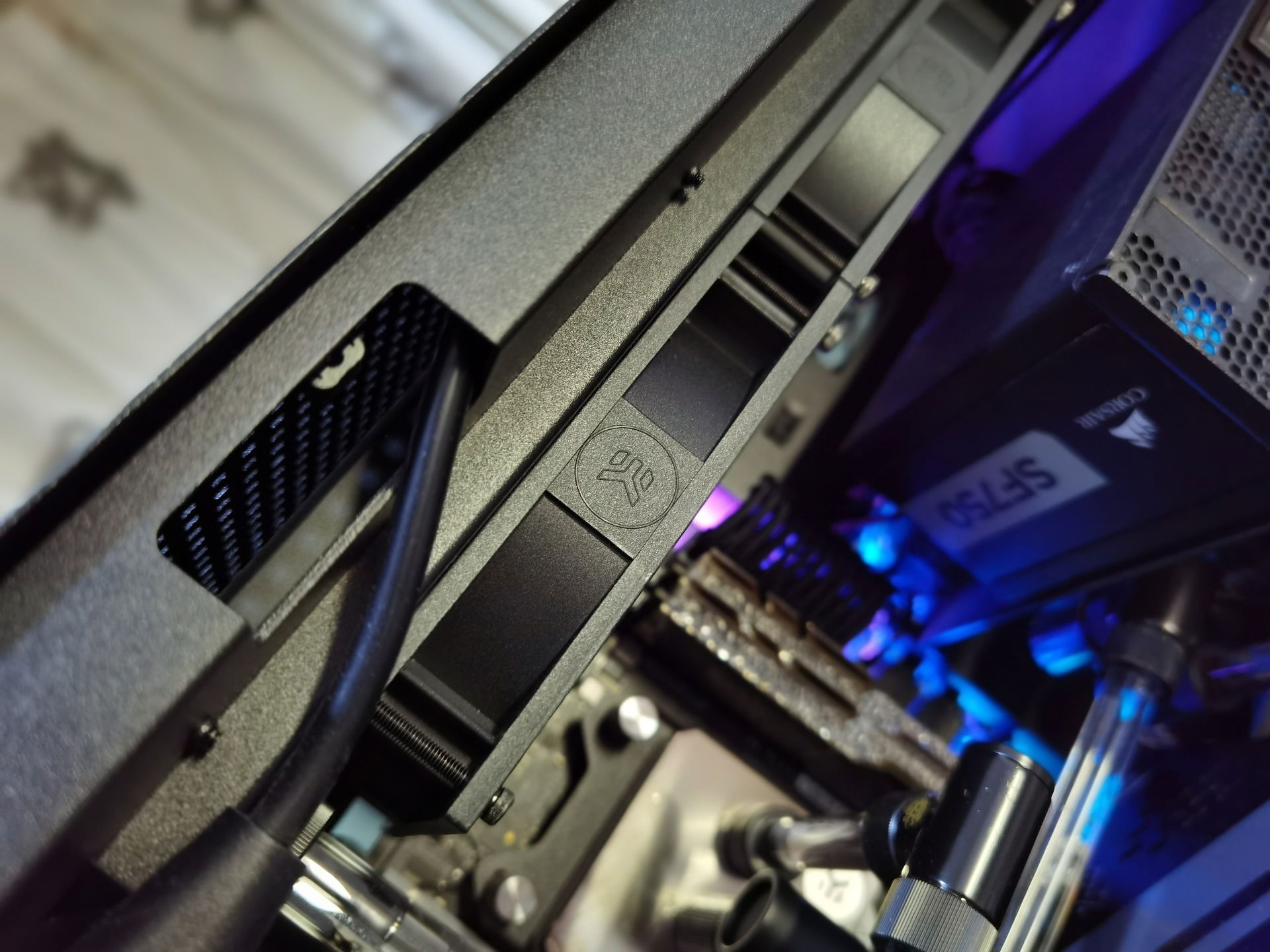 Razer Tomahawk MiniITX build » builds.gg