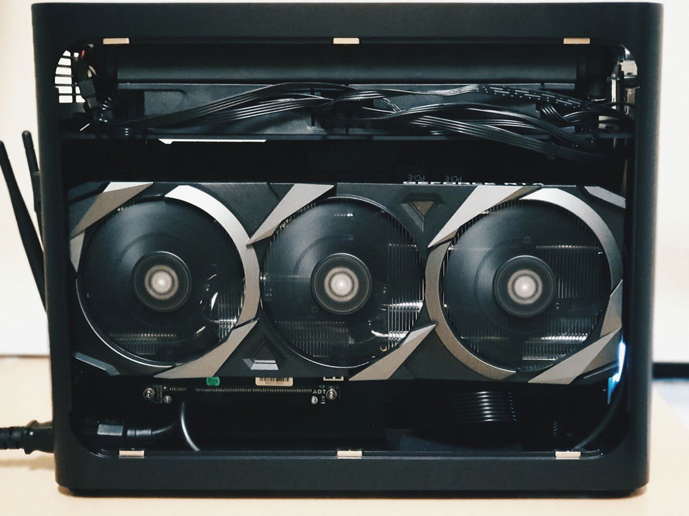 The 3070 fits just nicely in the ZX-1