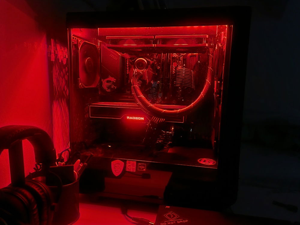 AMD Red Build » builds.gg