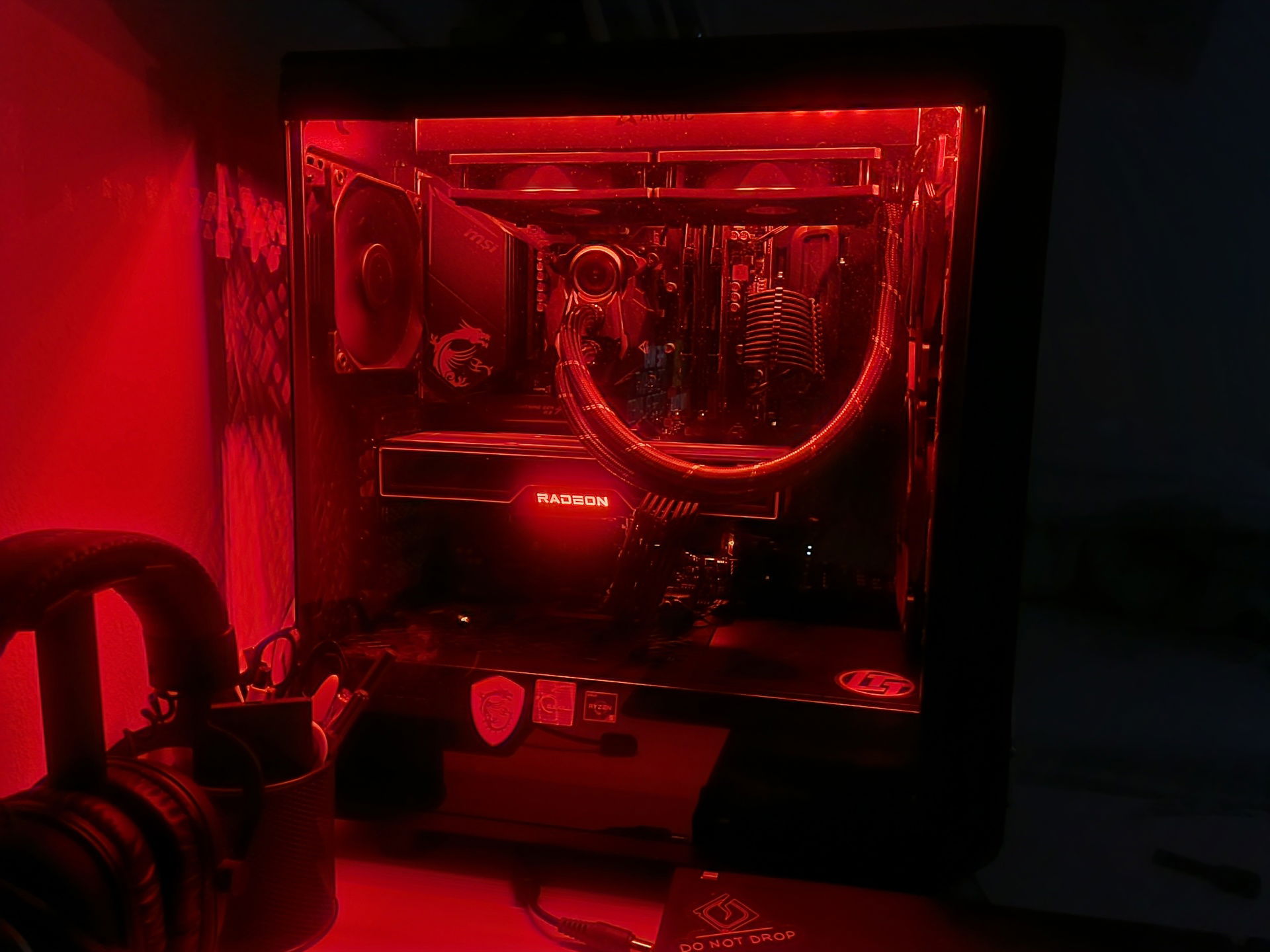 AMD Red Build » builds.gg