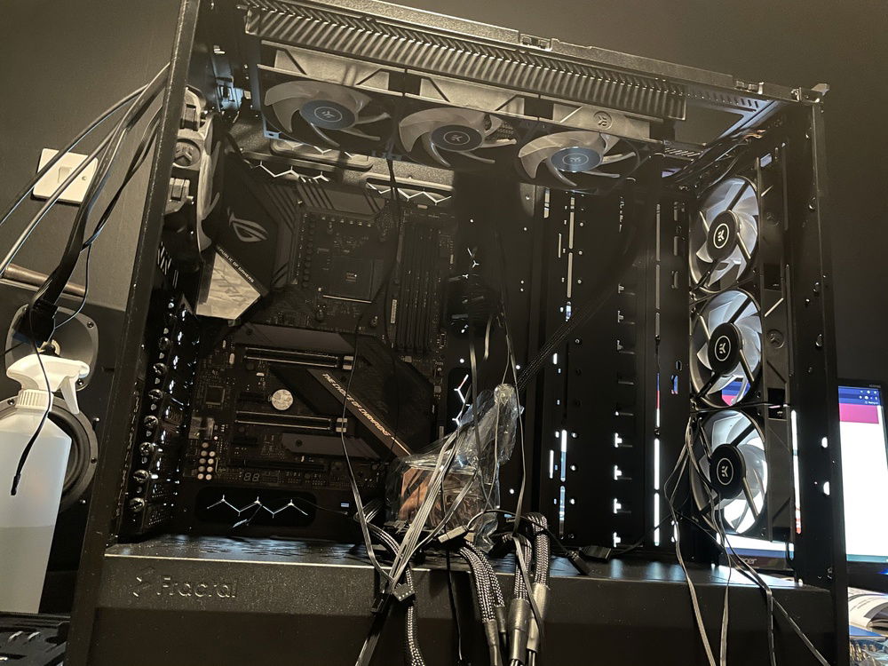 Mobo, fans and rad installed