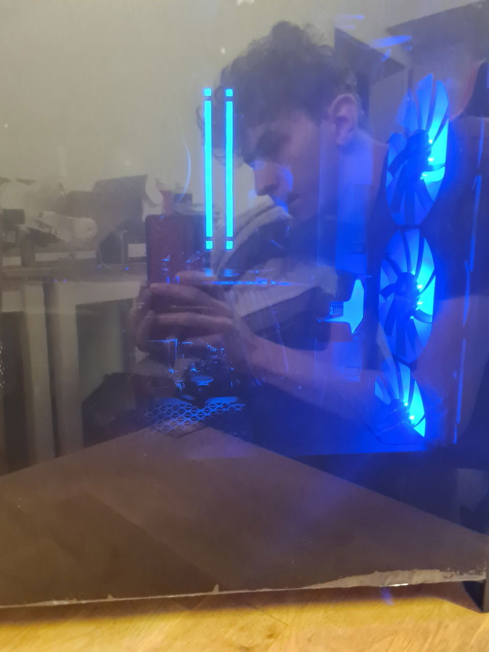 Dont mind me In the mirror