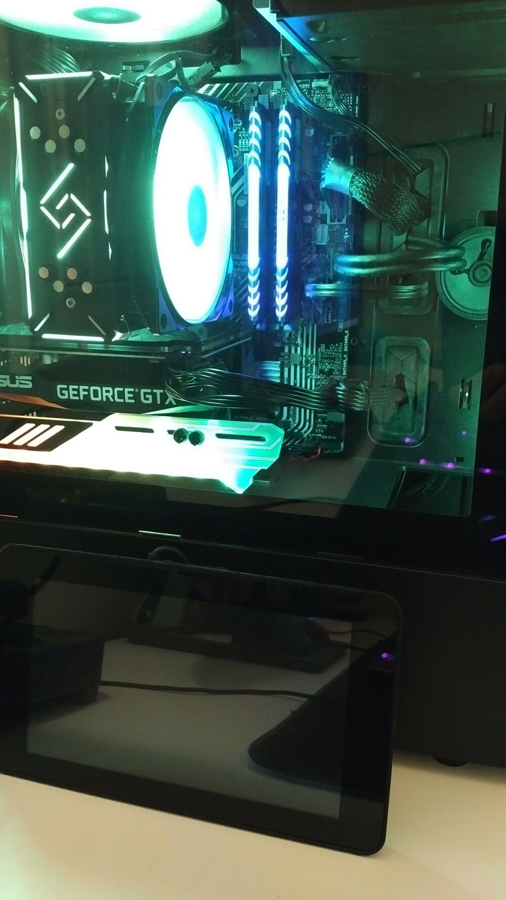 Next thing I'm gonna work on... Sensor panel via old Raspberry Pi, which I'll be magnetically mounting vertically inside the case (front area next to front intake fans).