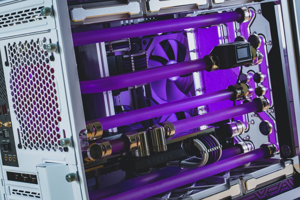 The Purple Cygnus - Lian Li O11 Dynamic Mini Snow White Edition » builds.gg