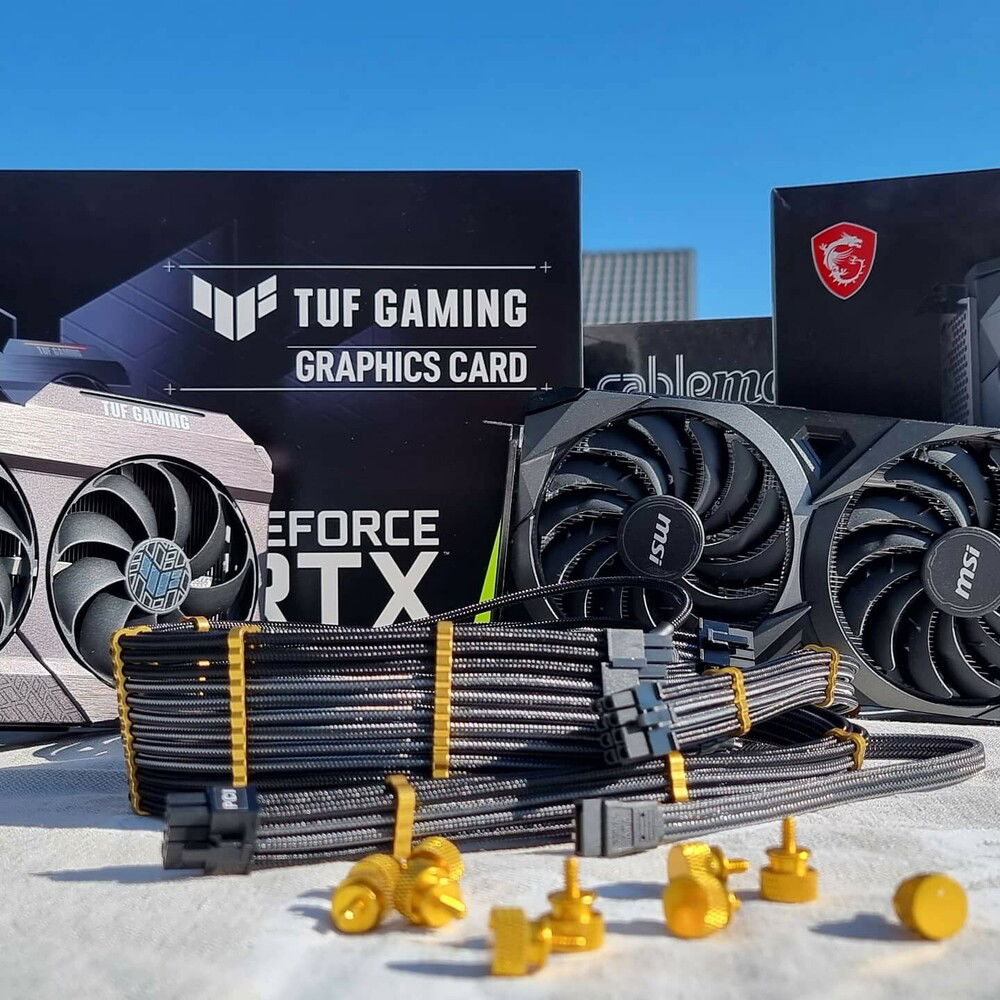 Just recieved the Cablemod package and my RTX 3080 ti!