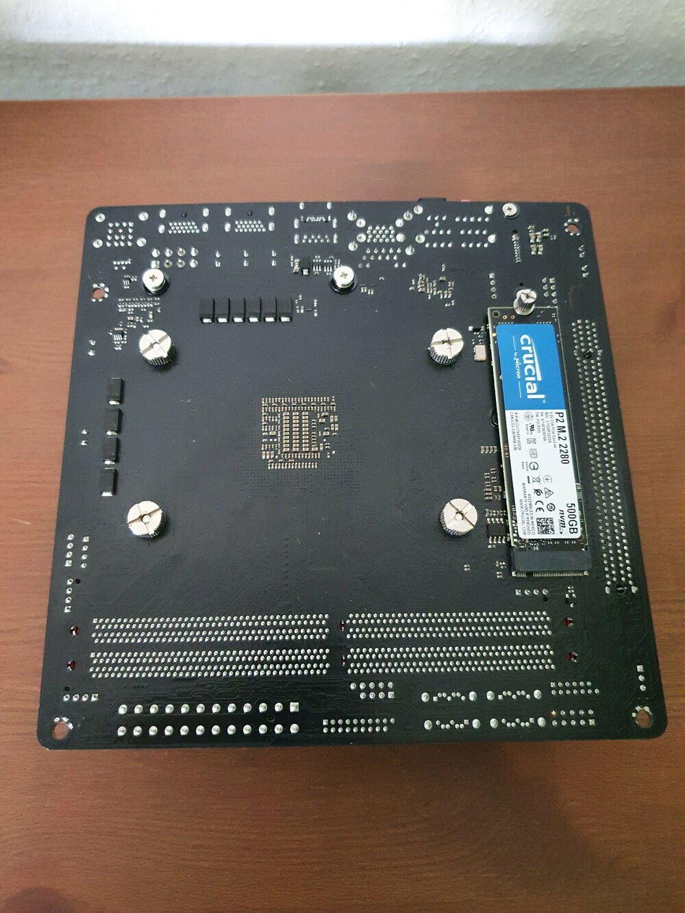 Had to make a few changes to the screws at the back, because of clearence.