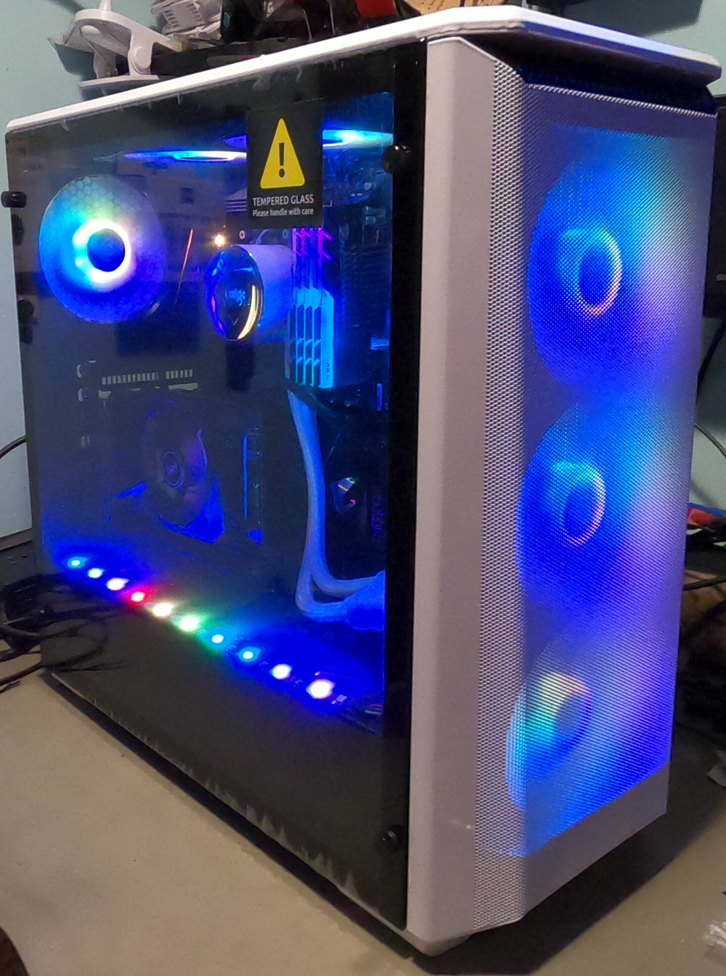 Making things right for Ben with a Phanteks P400A build » builds.gg