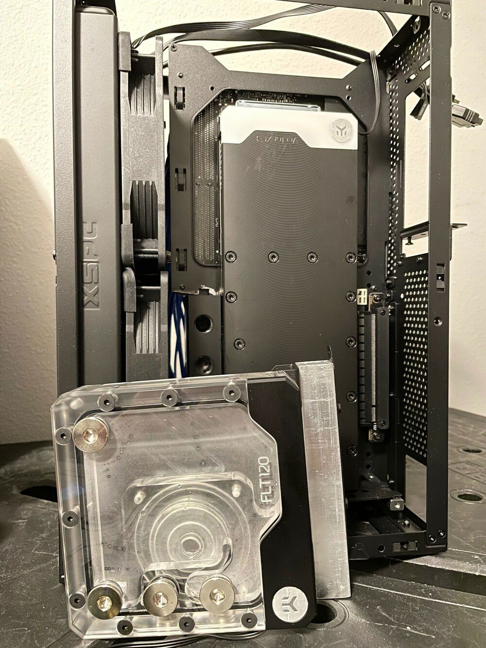 Provides the clearance from the back panel to better position the FLT pump-res.