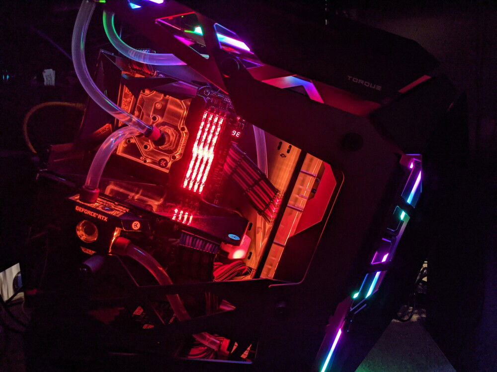 Side view of "Drift" with no panel and no flash