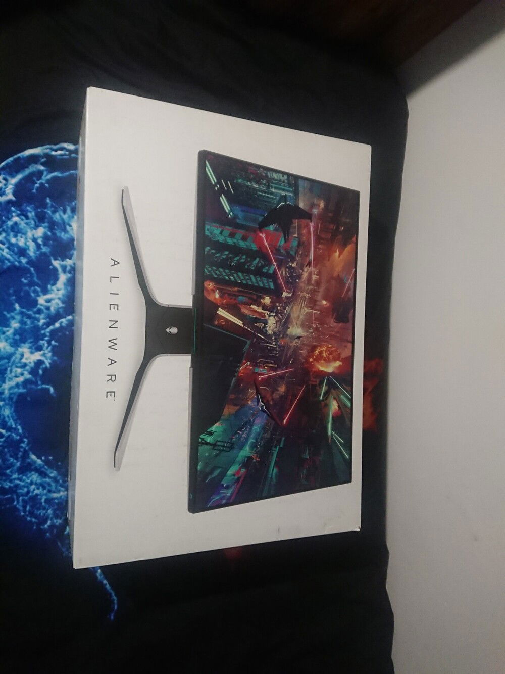 That's a HUGE box... and heavy...