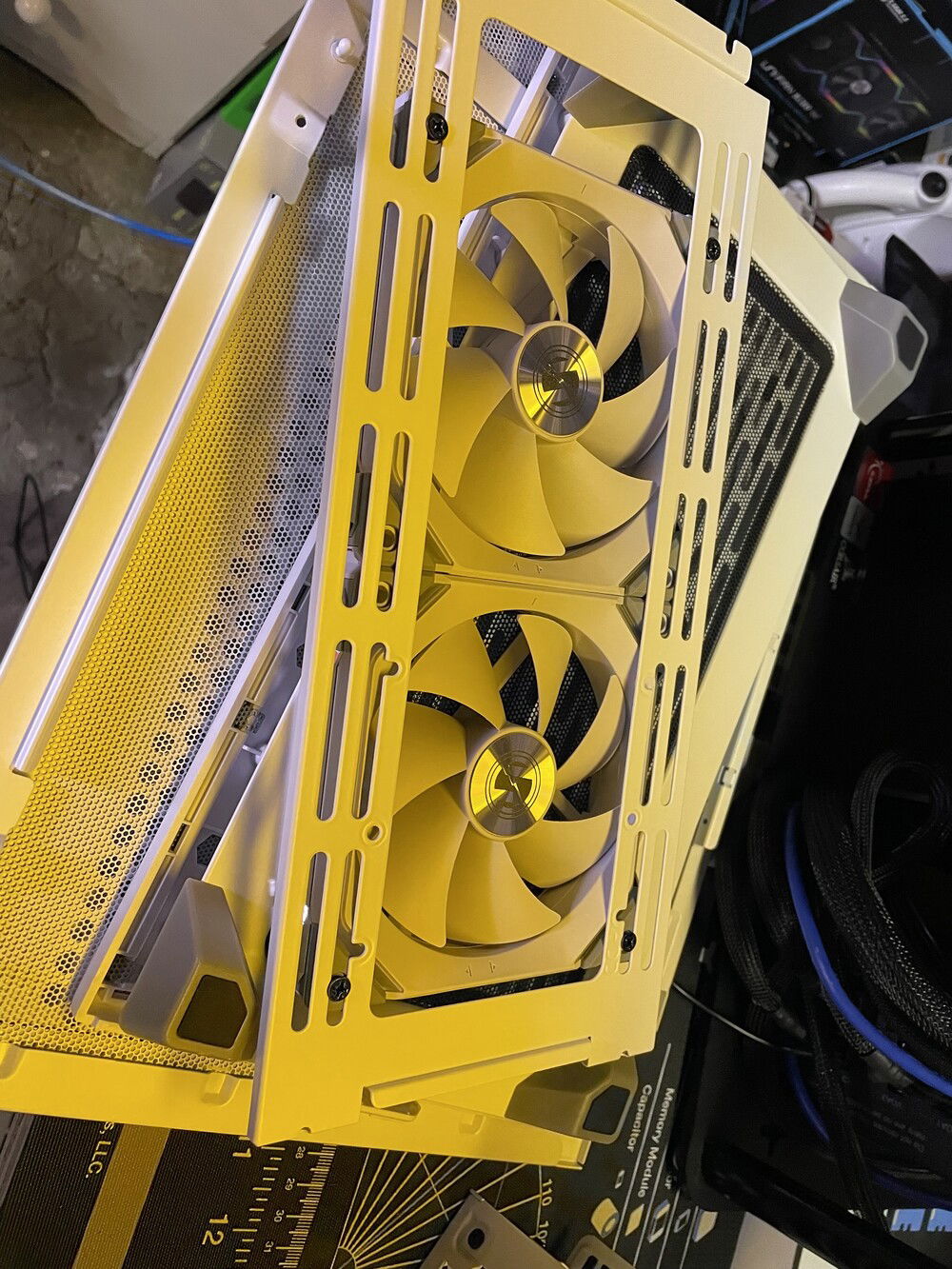 Adding some Lian Li Fans to the original build