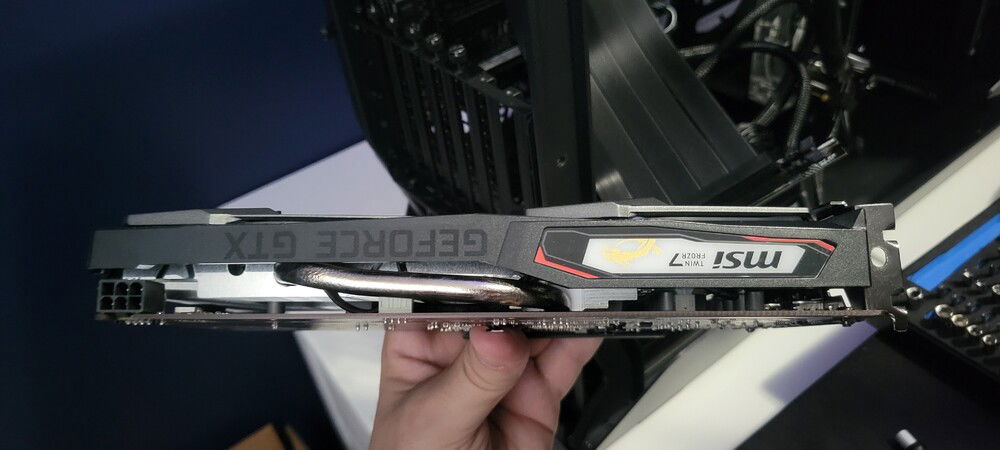 Took a Sharpie to the edge of the PCB.