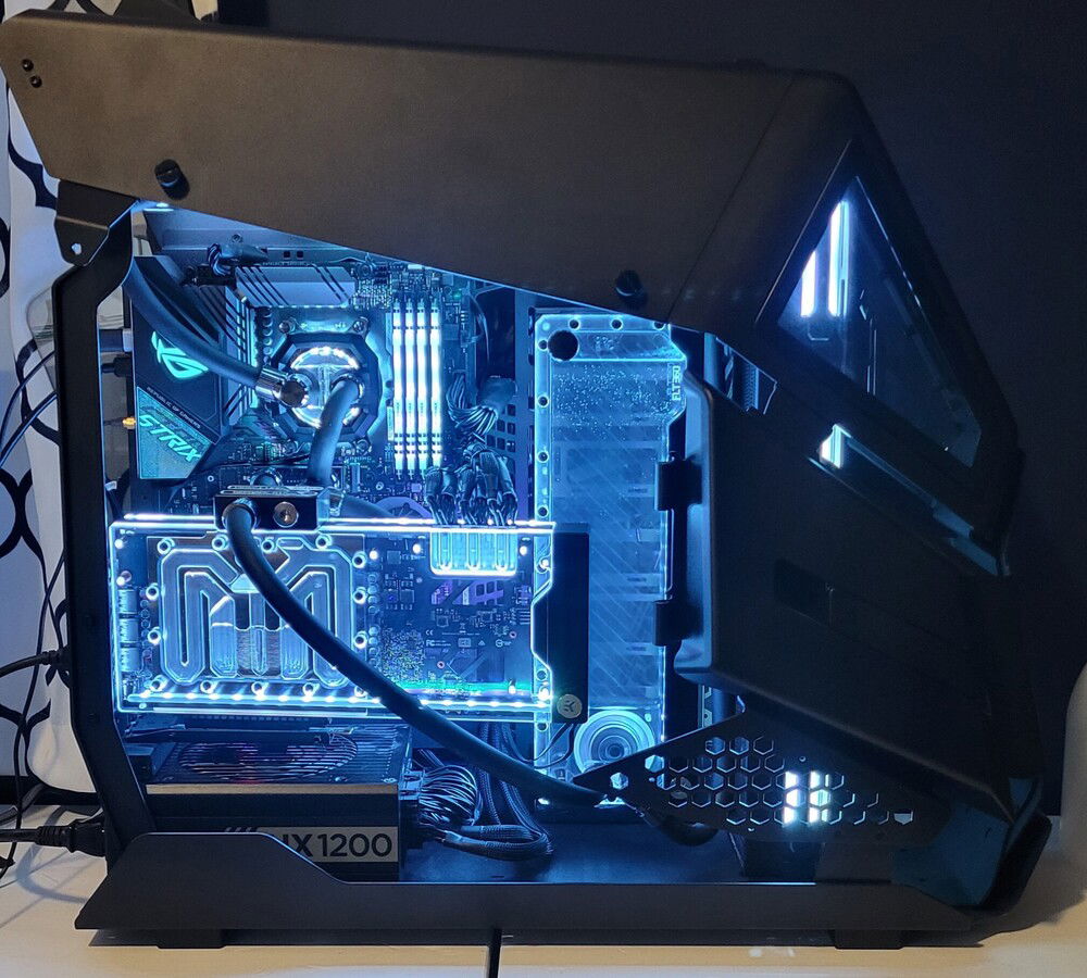 All filled and ready for the glass to be put back on.