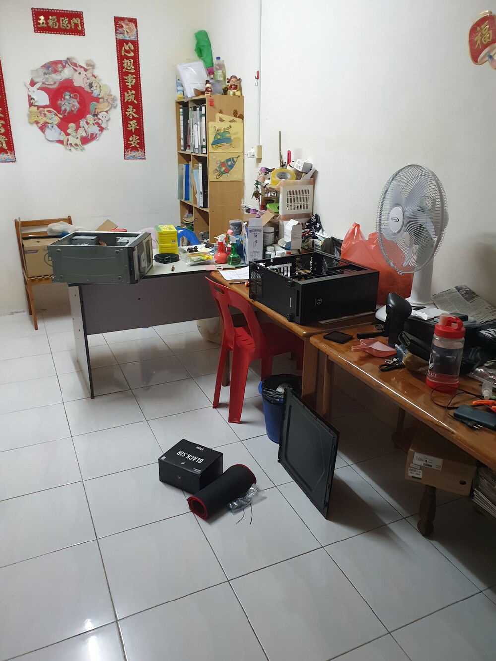 As I'm having a hard time defining the new spec for my new build, I decided to switch the casing instead, as the old one is kinda out of fashion in my opinion