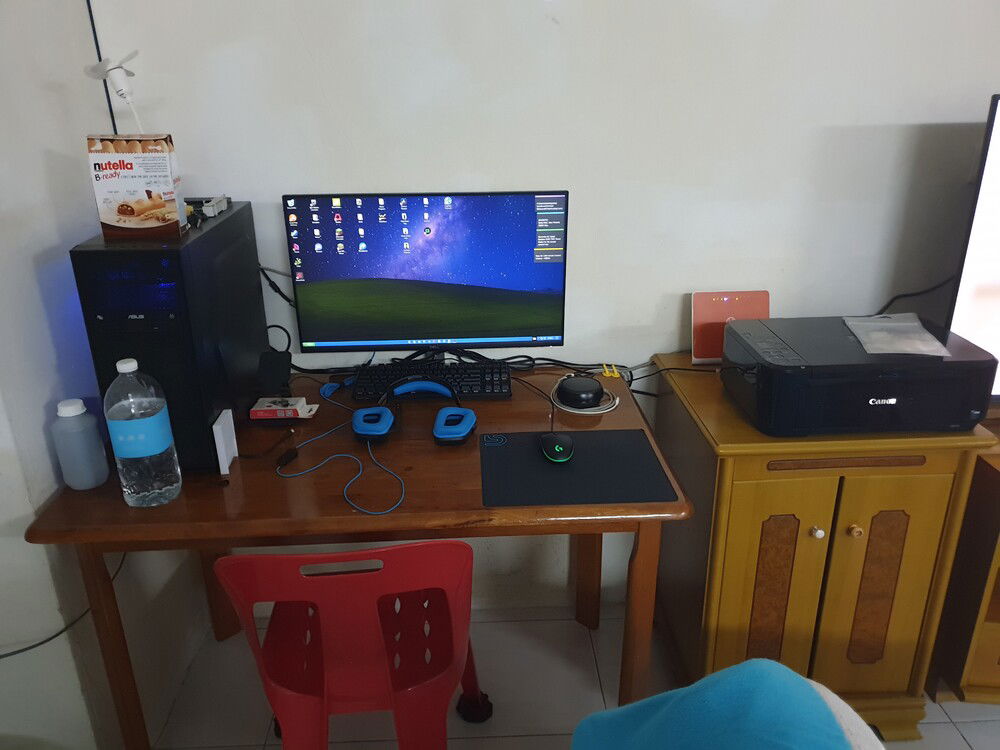 Ah yes, fewer cable mess compare to last year's build