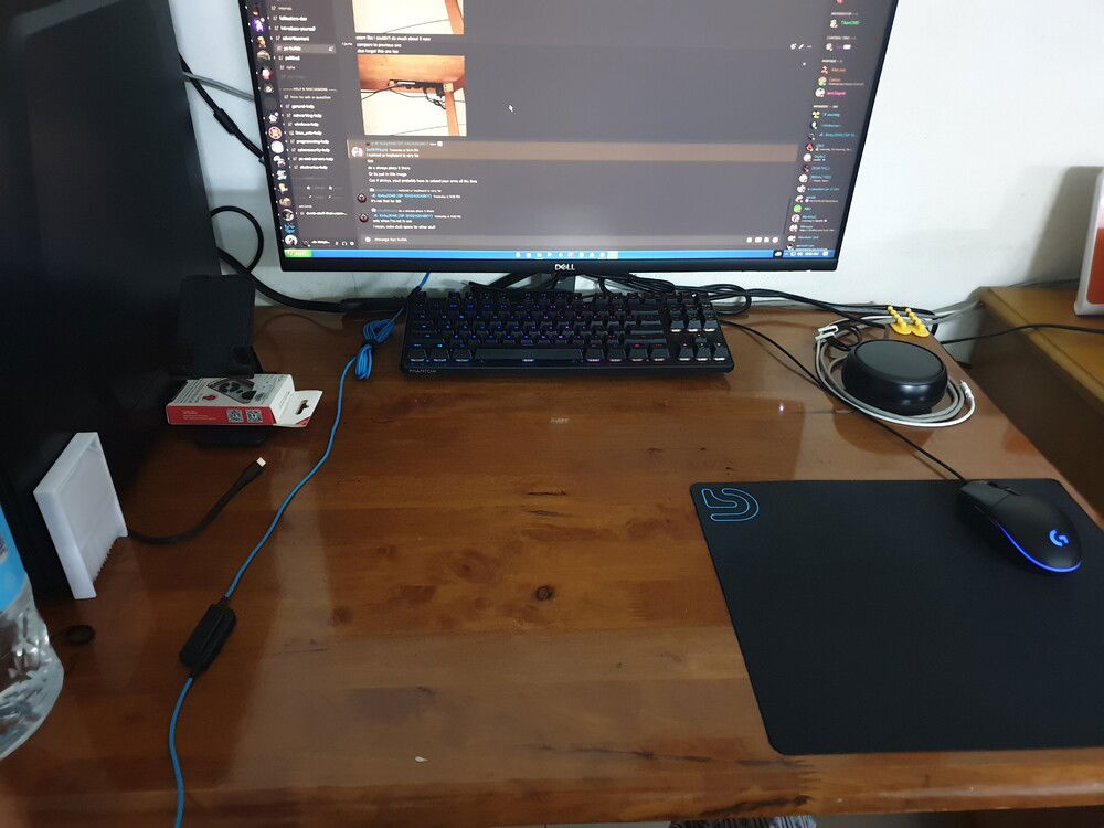 And after moving the keyboard away, I'm pretty much good to sleep on the table (Just Kidding)