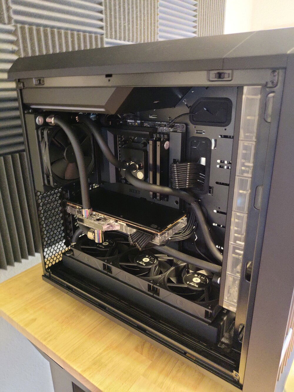 Left panel removed. Full view.