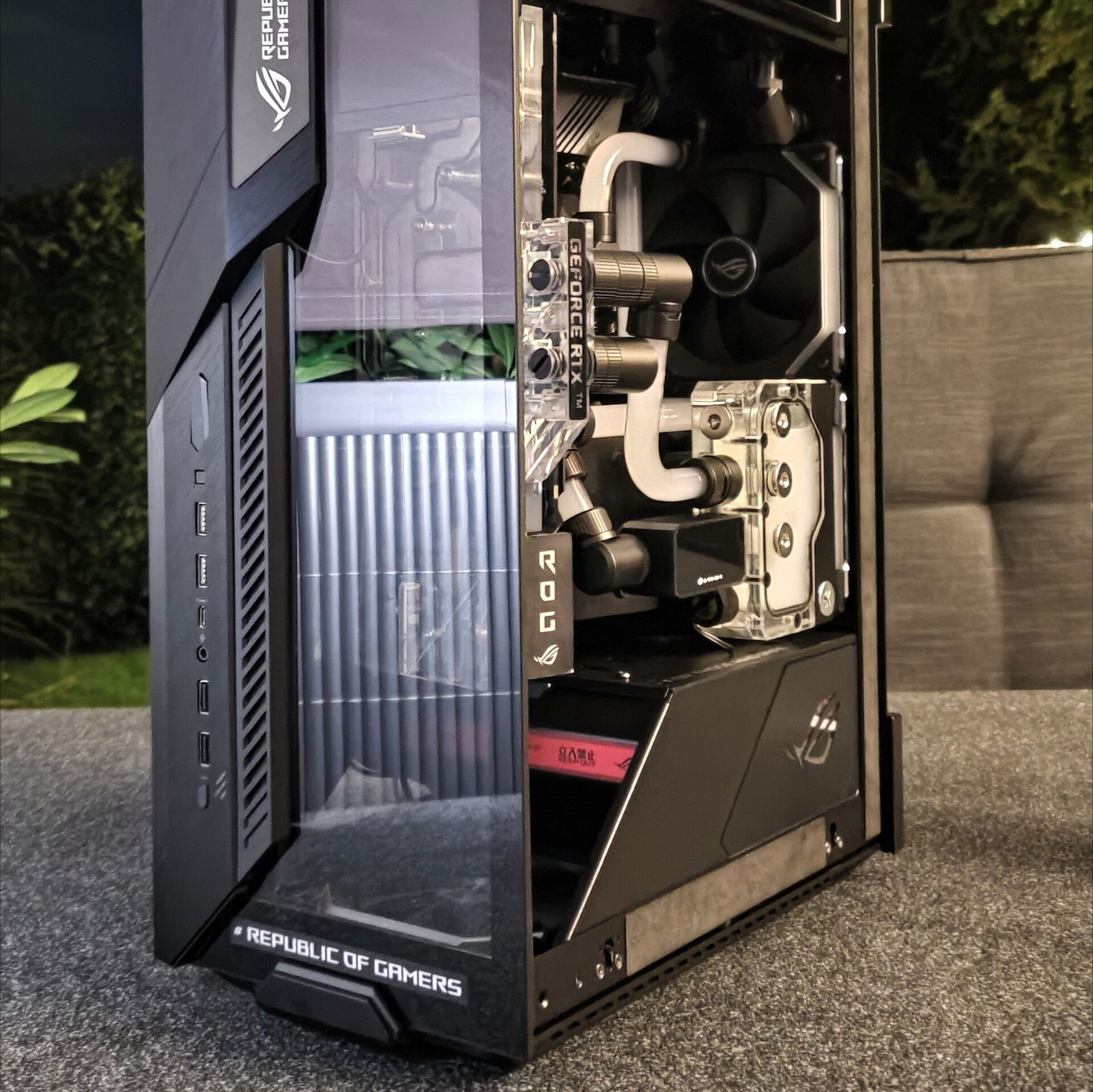 Asus ROG Z11 Seven » builds.gg