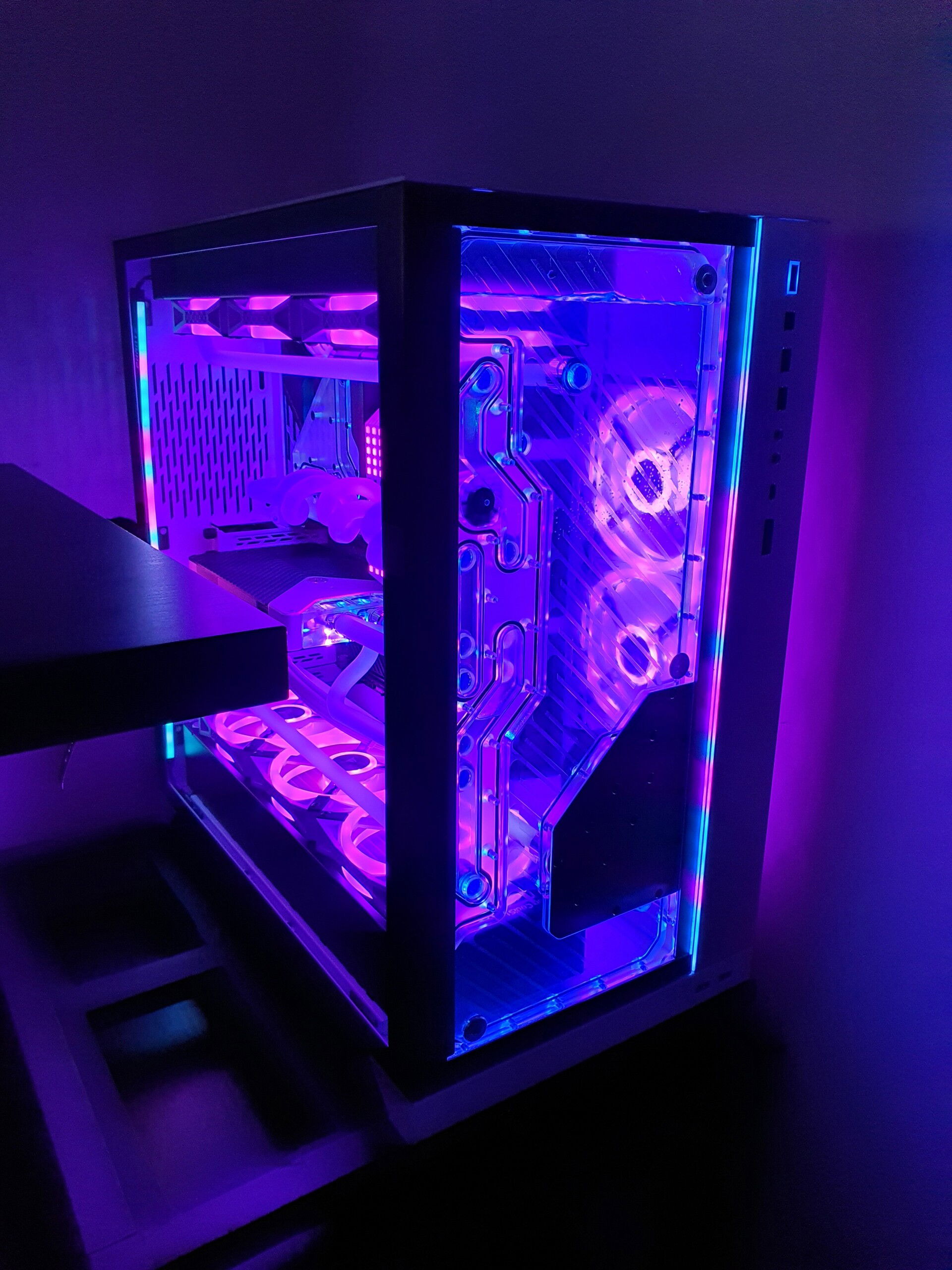 Neon Dream » builds.gg