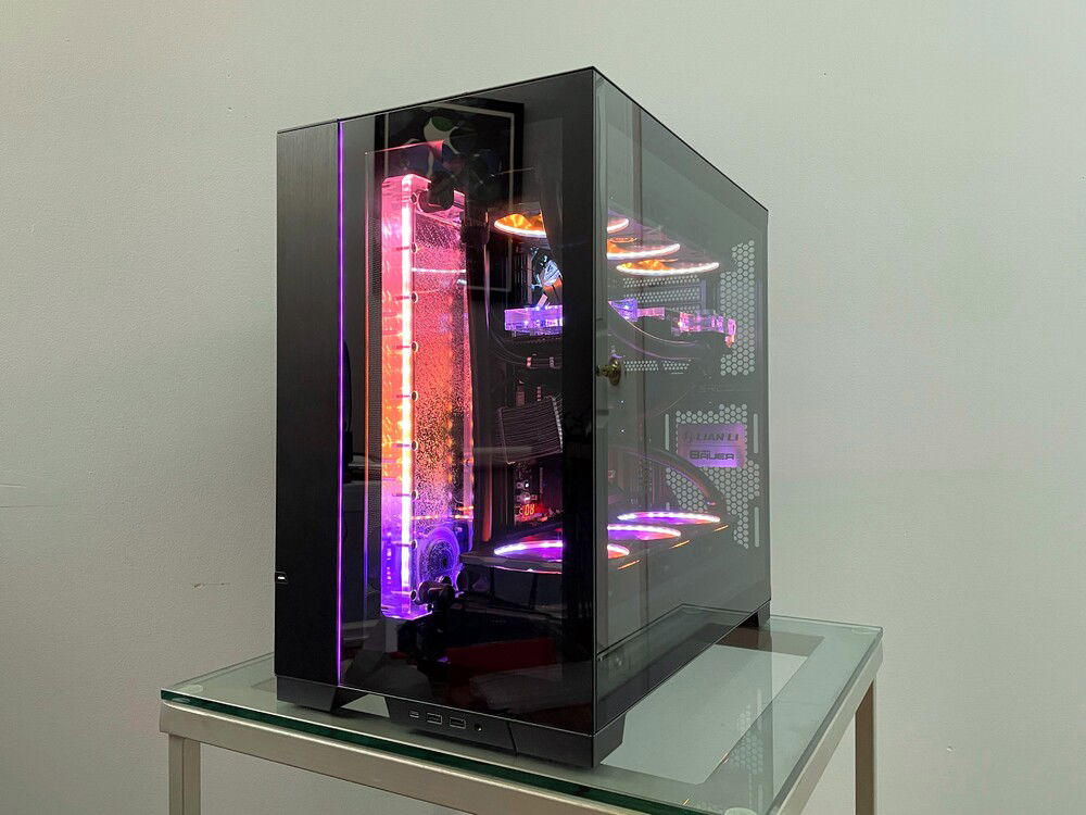 Personally, I'm not a fan of super dark tinted tempered glass. I like the tint level here.