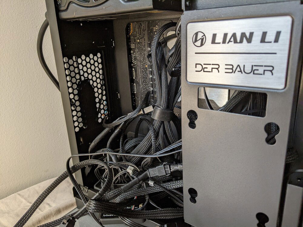 Please skip to the next picture. Thanks. The rest of the photos will cover the build process and water cooling specific fitment topics.