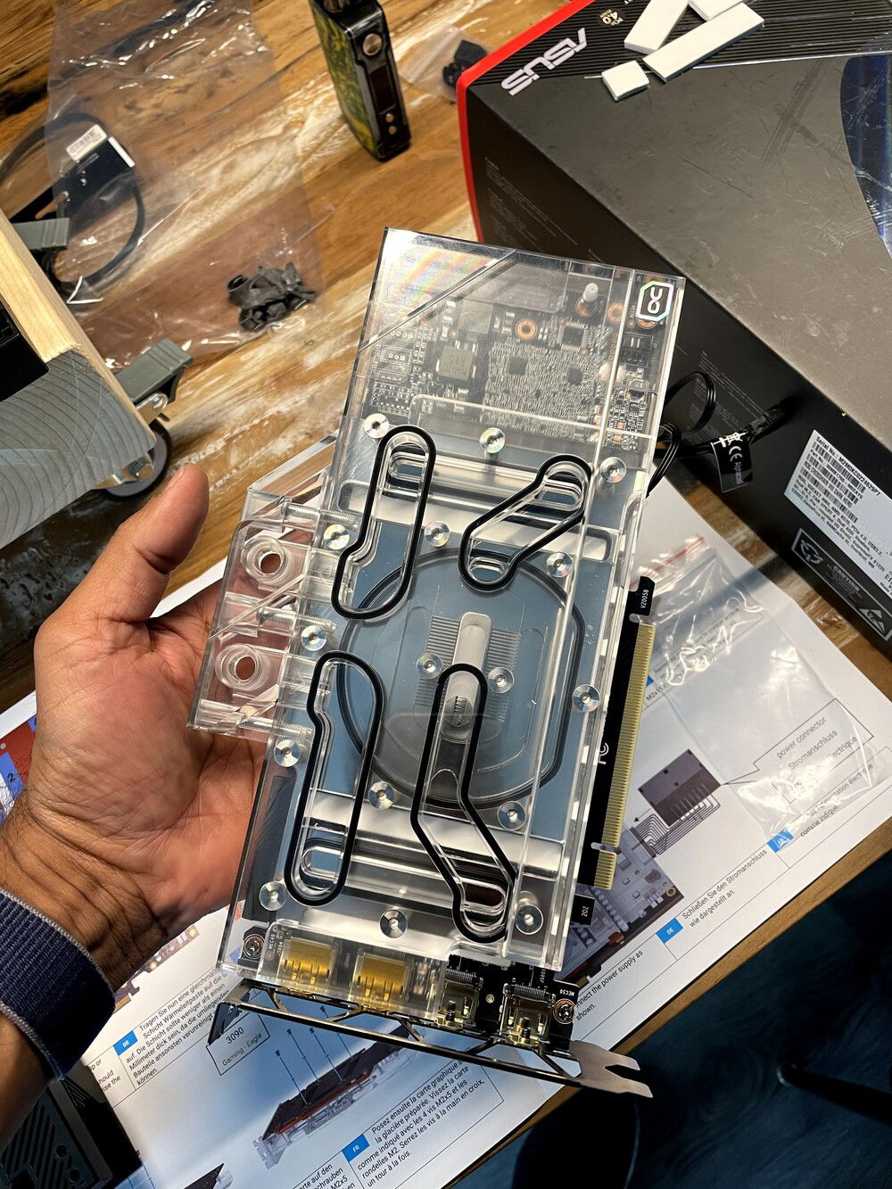Alphacool plexi block - hard to find but oh so worth the wait