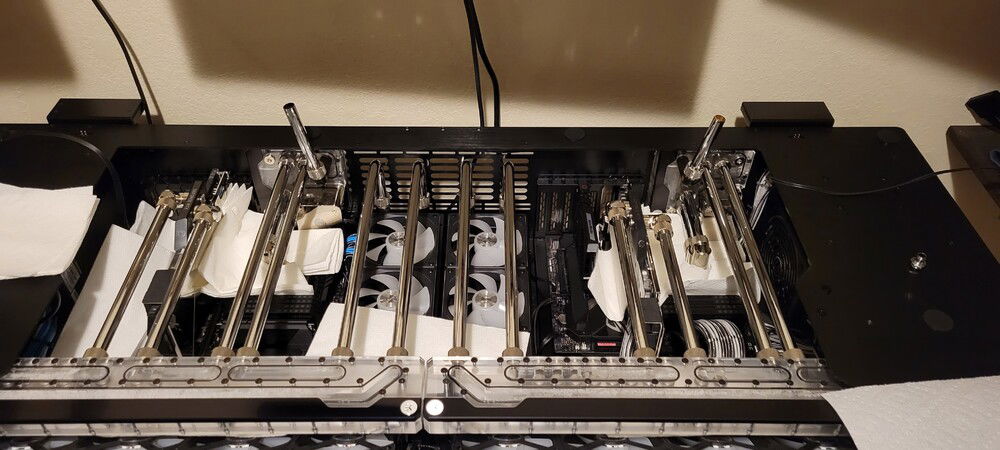 Water test ( paper towels only for accidental spillage, it was needed since I forgot to crack a plug for air)