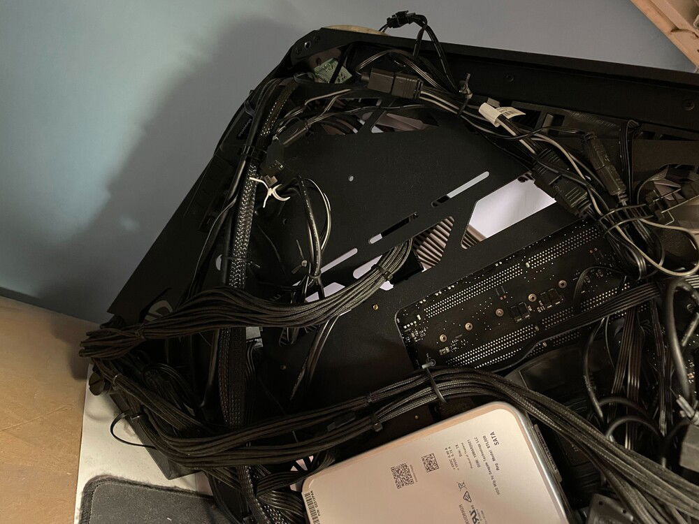 Build progress: Majority choose to place the ARGB controller in the front (Or no controller). So do I.