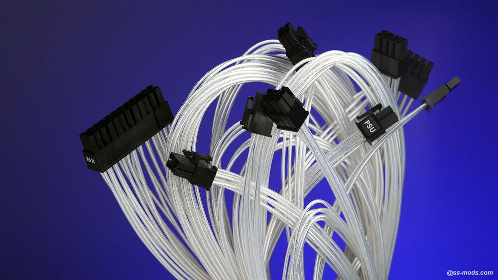 CableMod custom cables for Thor 1200 :)