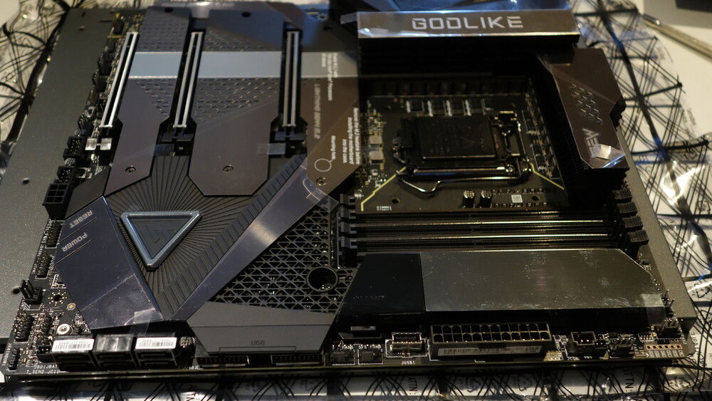 absolutely love everything about the look and layout of this board