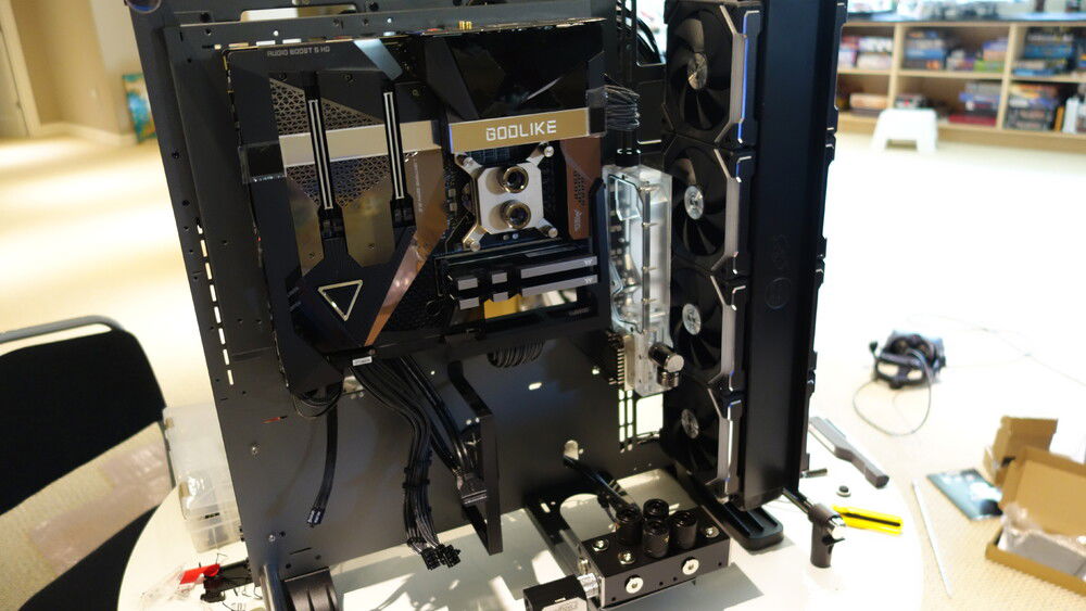 still have plenty of airflow around reservoir