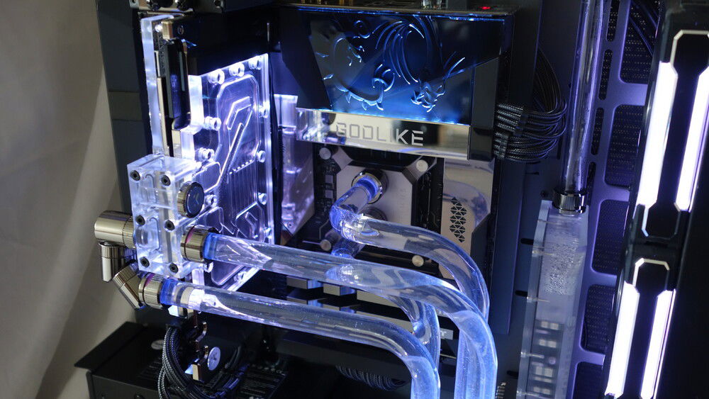 Finally decided to name the system after Mechagodzilla. I mean, the board is just screaming godzilla...