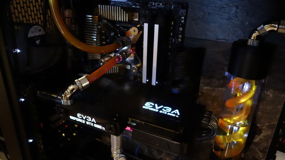 last GPU upgrade before moving on to my next platform. Snagged a reasonably priced 1080Ti hydro copper FTW3 before the stupidity of the GPU price crisis, then sold my three 980Ti for a pretty penny to cover the costs to make it a lateral upgrade