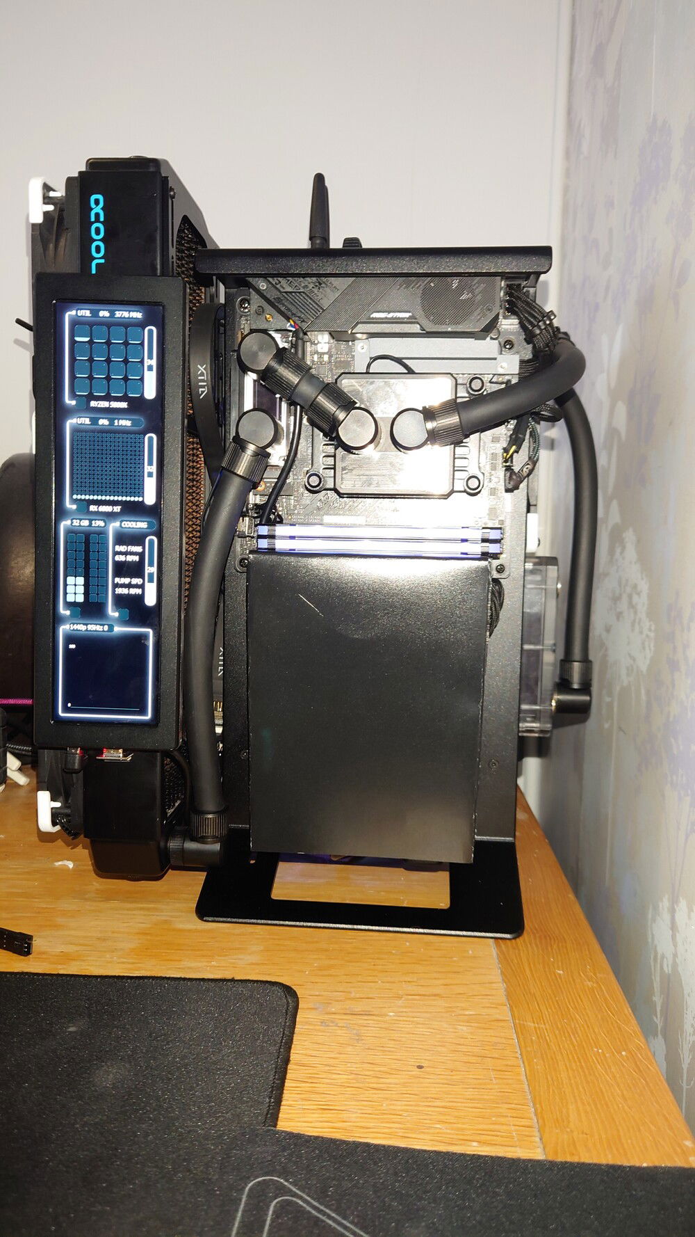 Motherboard side with PSU cover