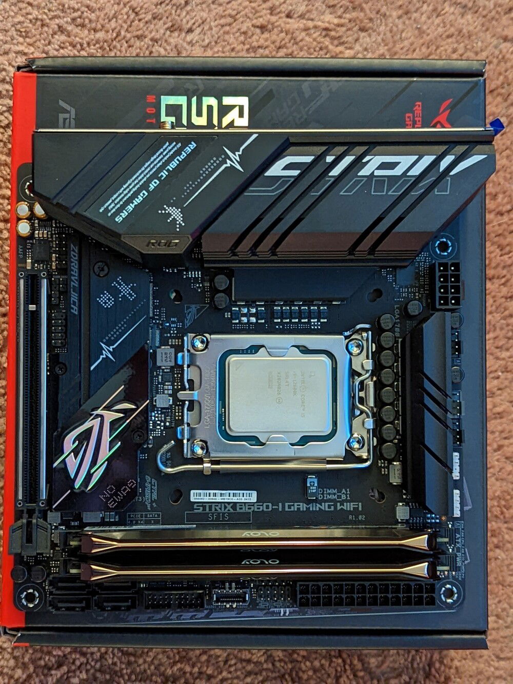 Strix B660-I, 12600k, oloy ddr5