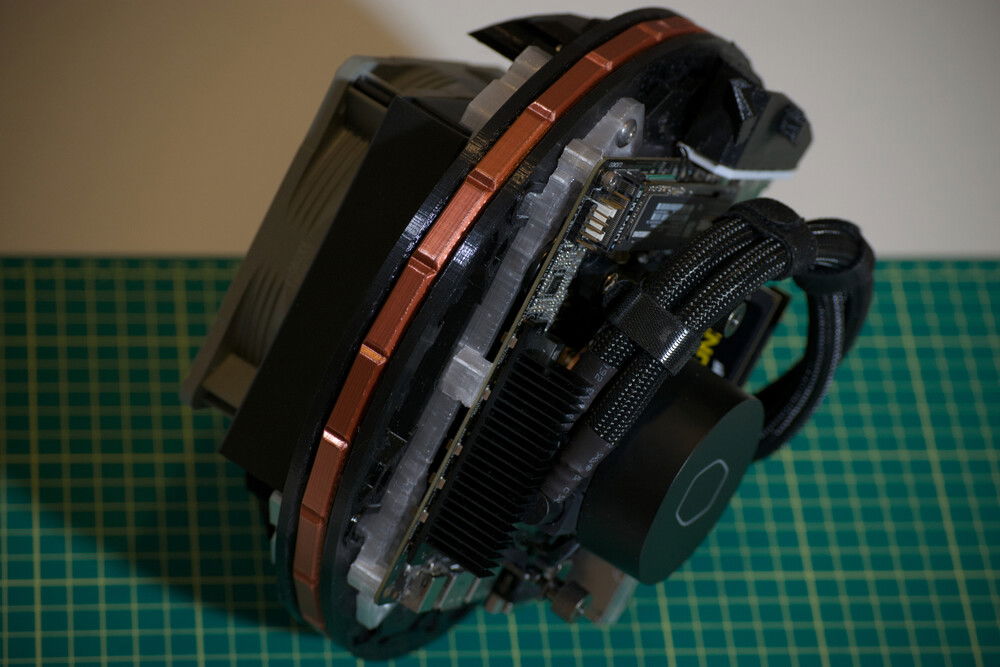 Piñasphere interior view partially disassembled