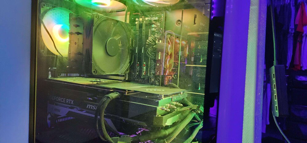 Two of the fans no longer spin because i didn't bother getting a splitter for the new mobo which has less fan slots than the old one lol