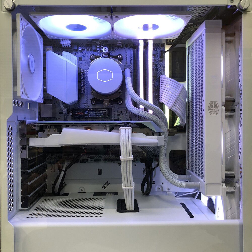 White rules the build all over, and some touches of grey in some parts. Some of the parts where not white or grey and had to be painted.