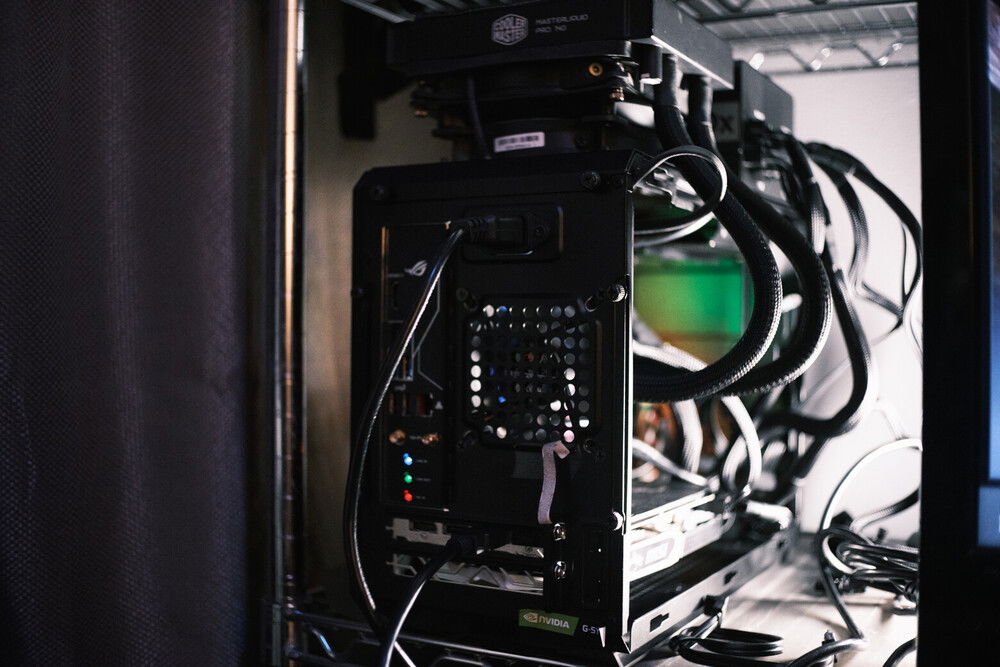 The AMD will now be sitting across. Eventually upgrade with a new SFX PSU and chip. It will be a rendering machine.