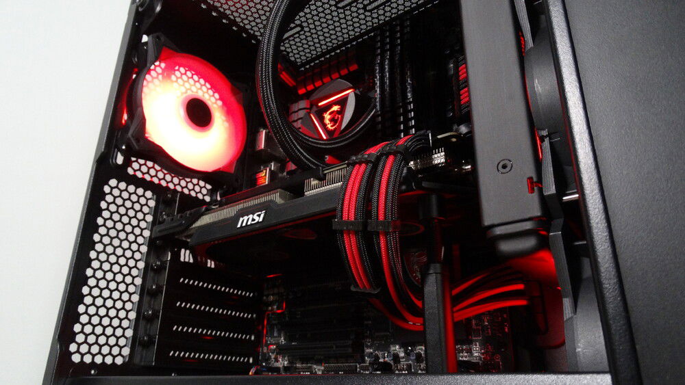 Red Dragon Retro Makeover » builds.gg