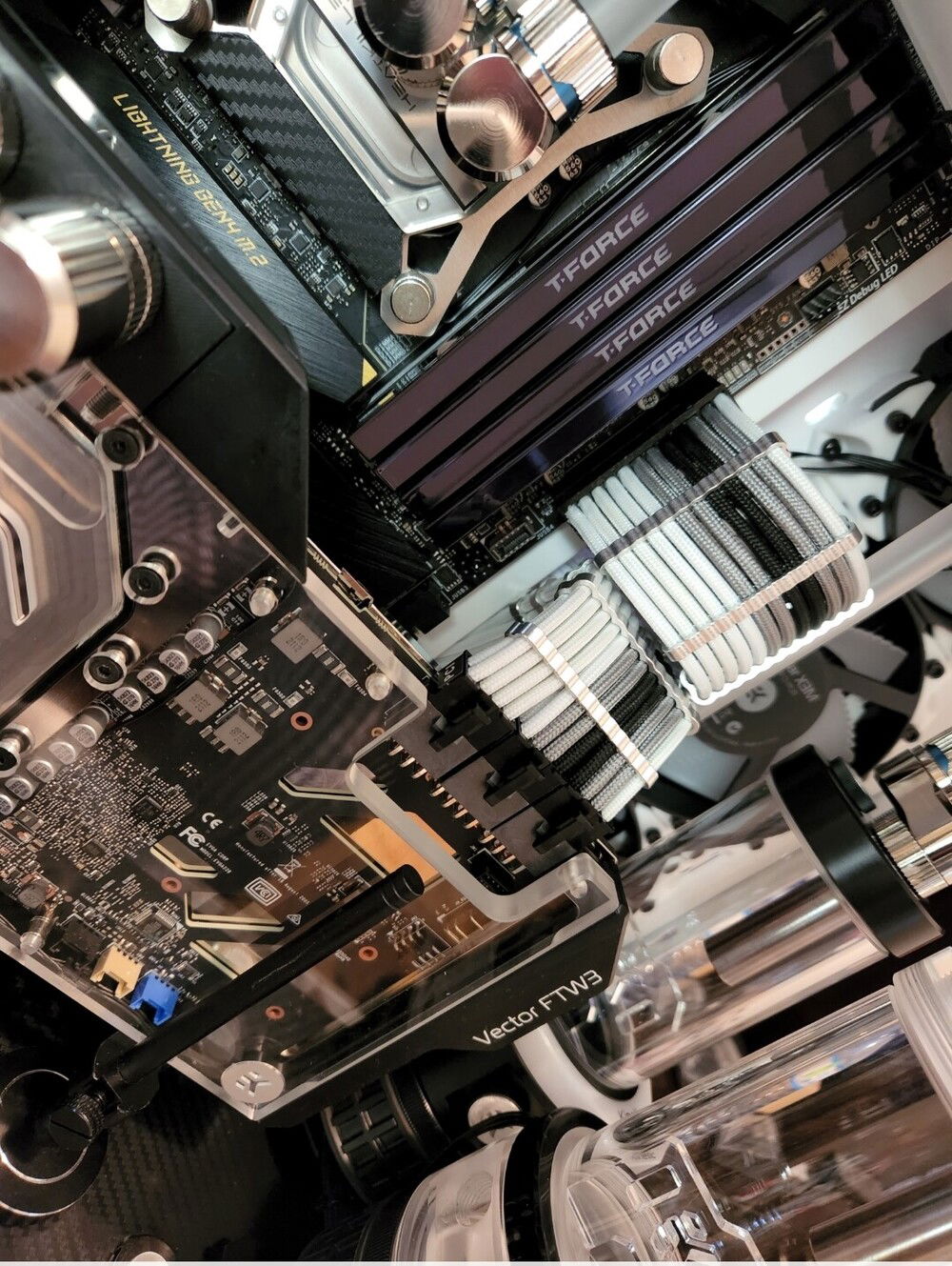 Better shots at Cablemod custom set!😍