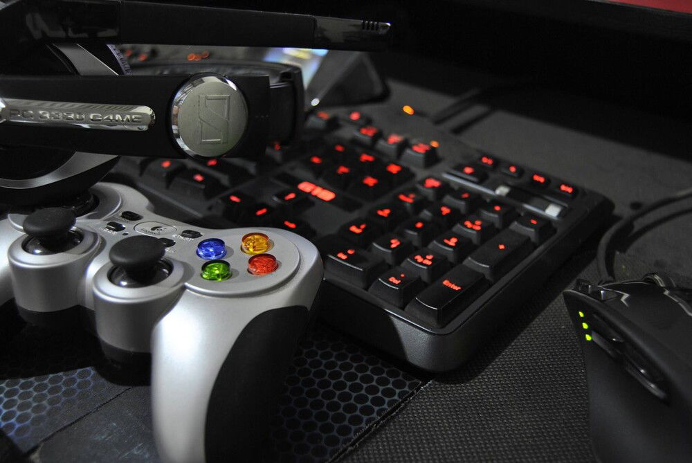 Logitech F710 Wireless Gaming Control