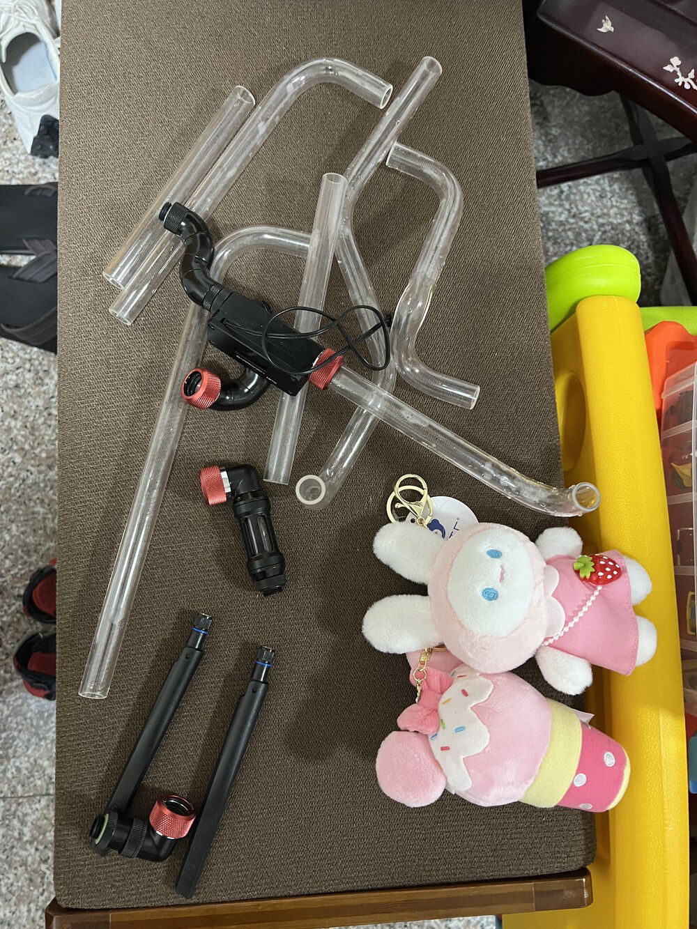 Removed pipings for cleaning. Soft toys not a part of loop