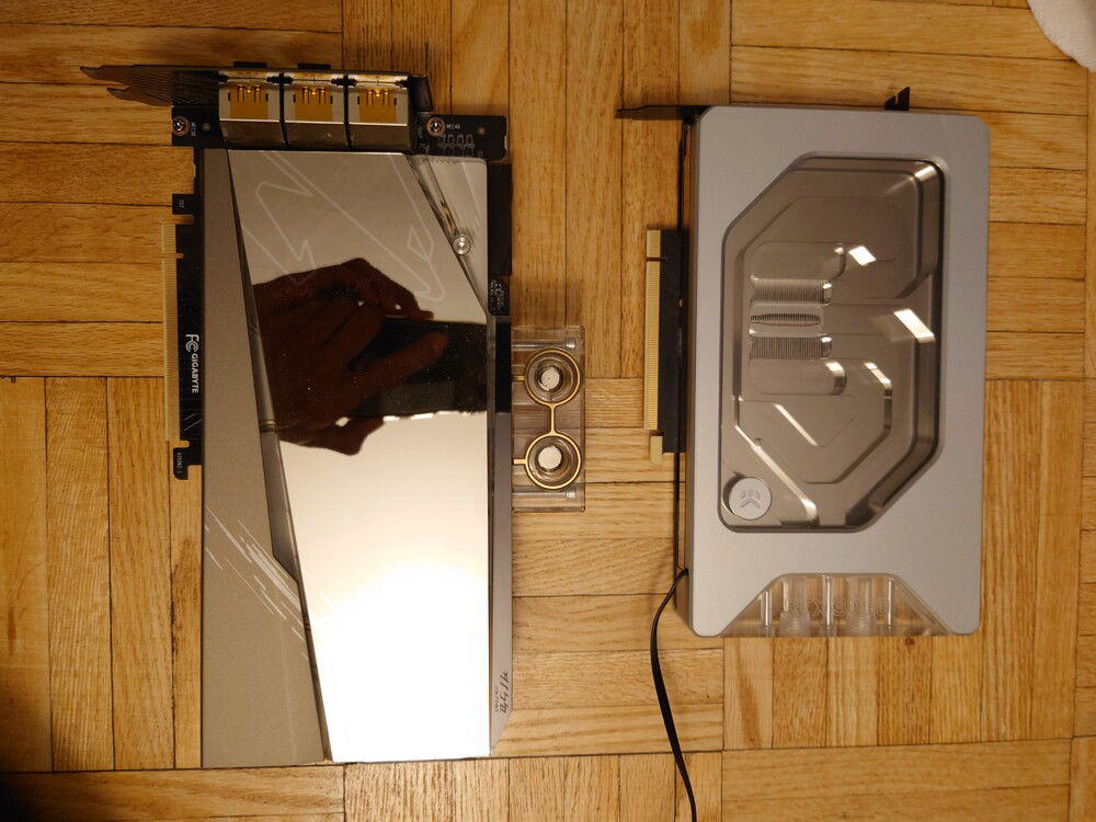 3090 Aorus Xtreme vs FE block