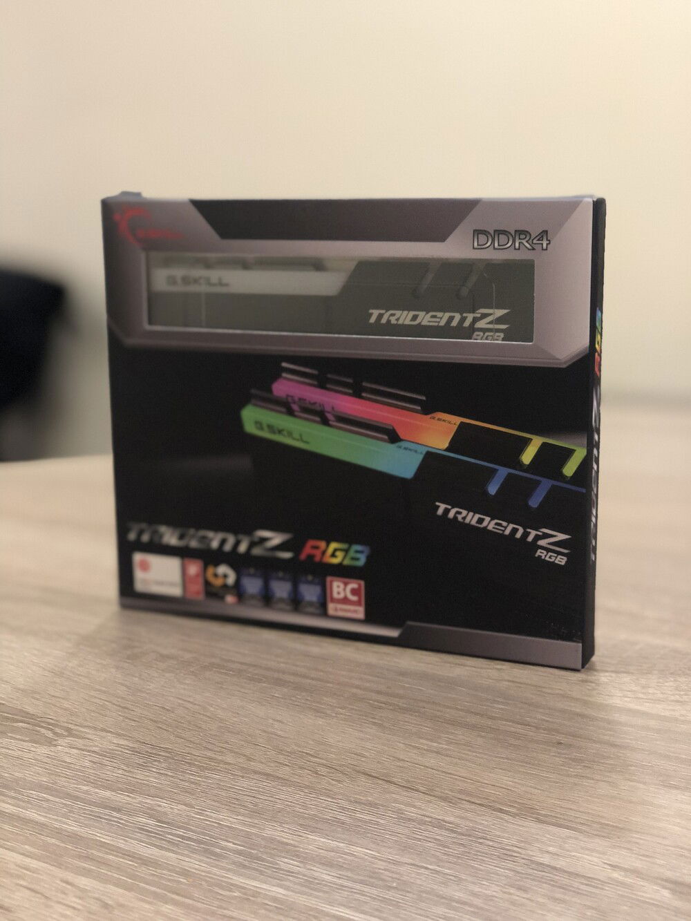 This is the 32Gb of DDR4 from G.Skill that will be used for this Denim/Leather Dsquared2 themed build.