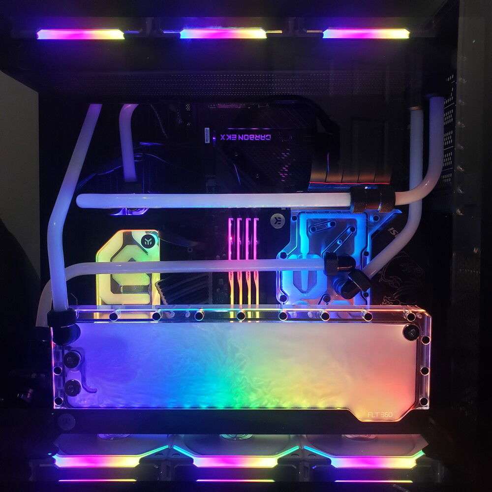 First power on, Just happy to see I didn't mess up the GPU putting the block on.