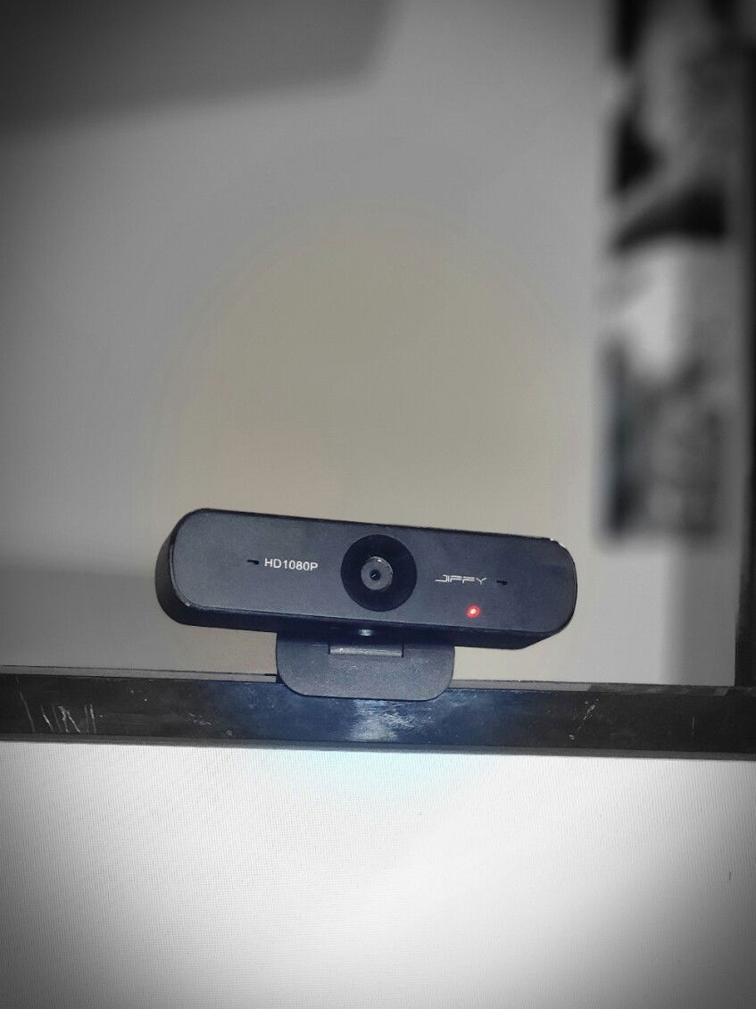 Surprisingly good stream quality for a $30 Amazon webcam. 1080p60 with a pretty good bitrate